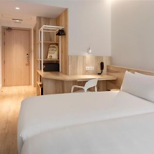 Habitación con 2 Camas Individuales